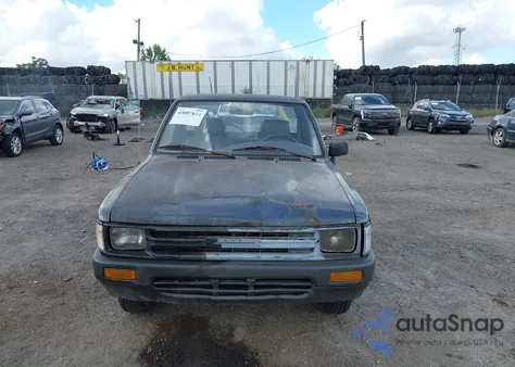 1990 Toyota Pickup 1/2 Ton Short Wheelbase из США, поврежденный, VIN JT4RN81R2L0041321